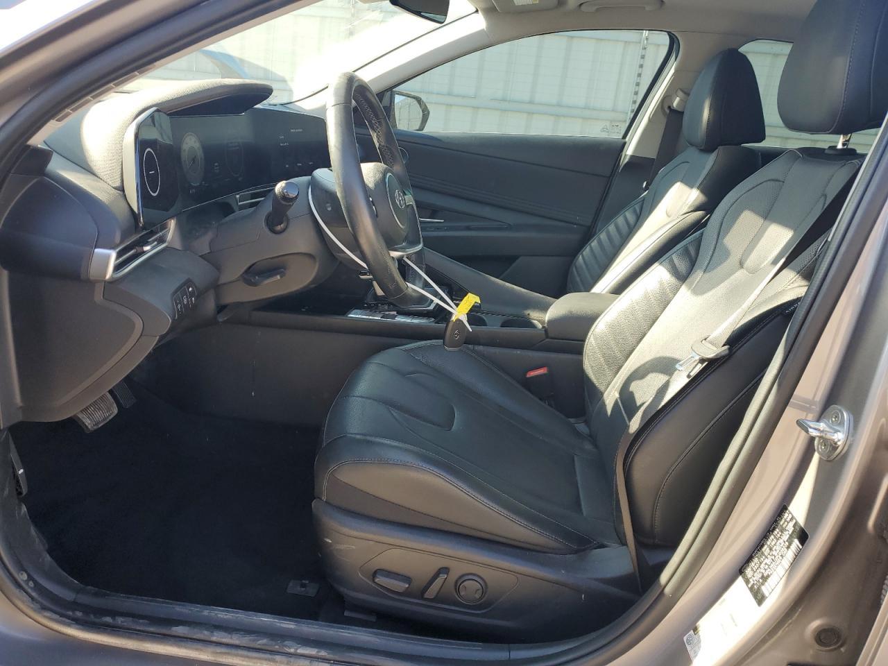 2023 Hyundai Elantra Limited - Фото 7