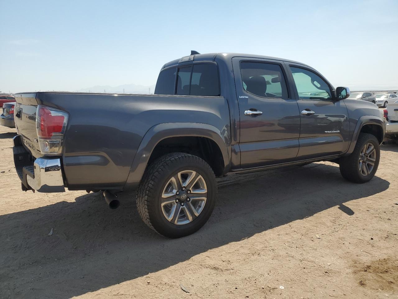 2016 Toyota Tacoma Double Cab - Фото 3