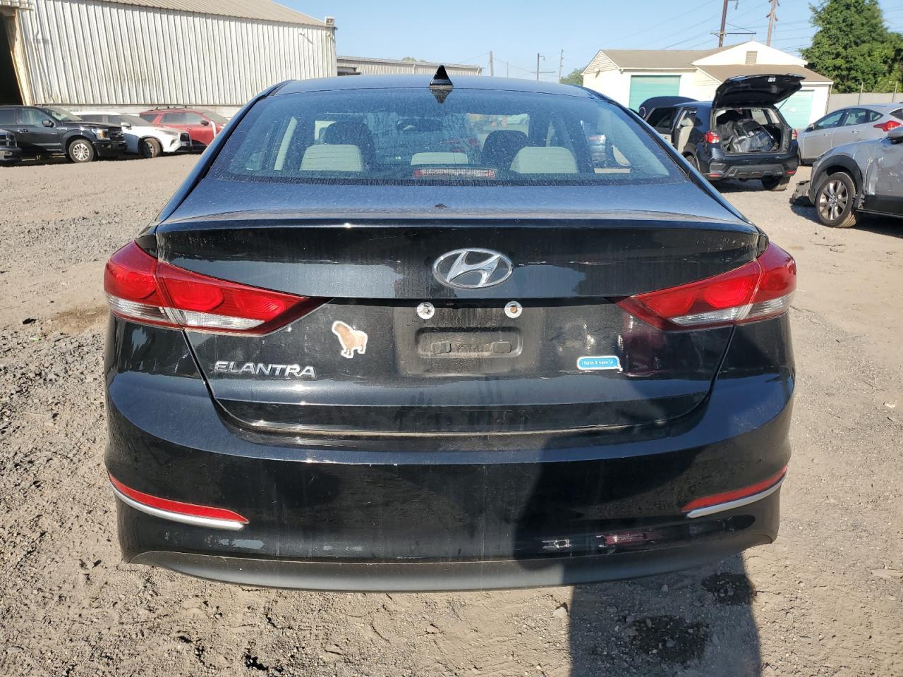 2017 Hyundai Elantra Se - Фото 6
