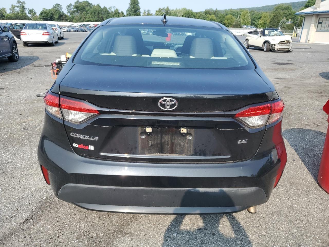 2021 Toyota Corolla Le - Фото 6
