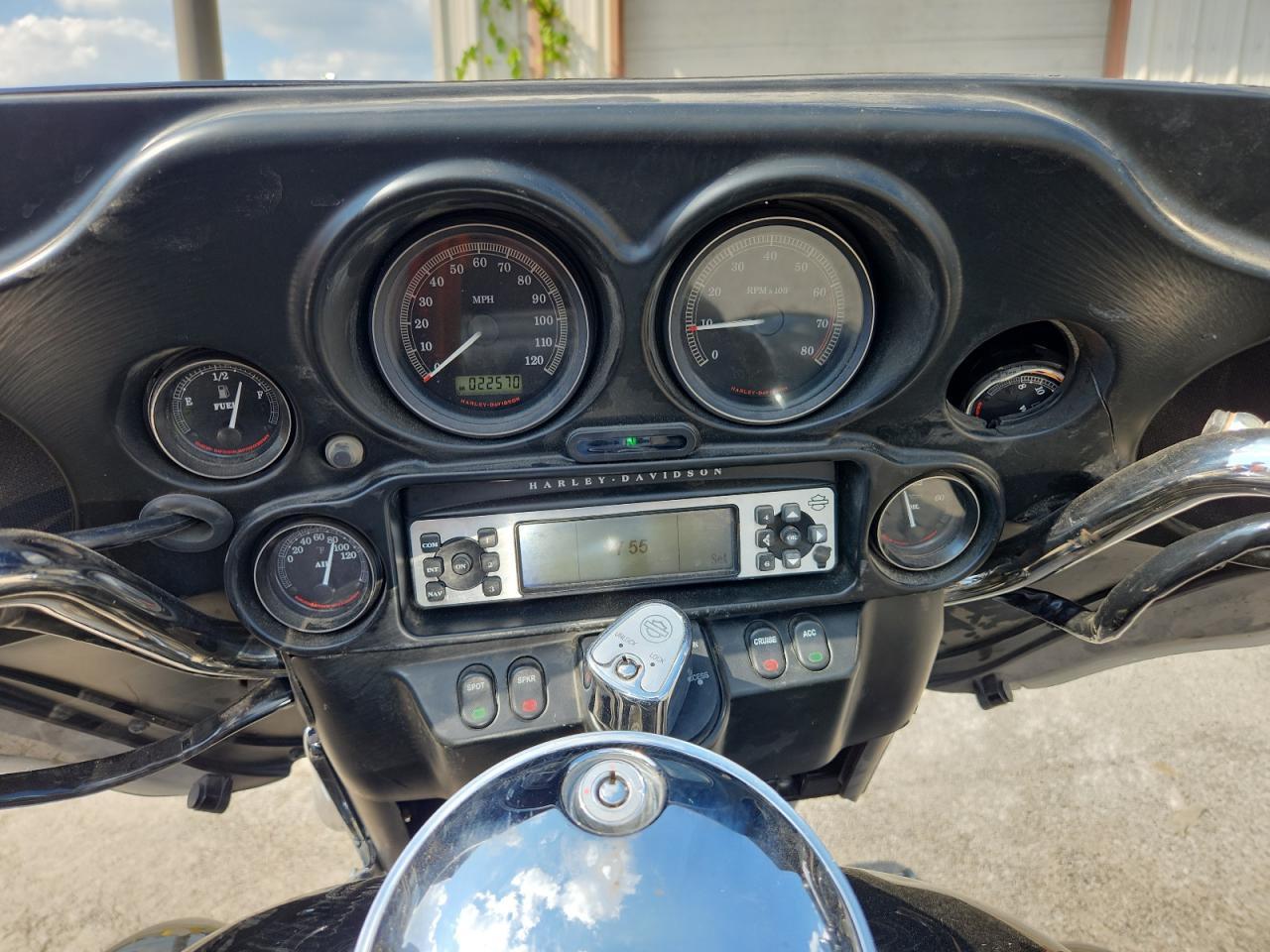 2012 Harley-Davidson Flhtcutg Tri Glide Ultra Classic - Фото 7
