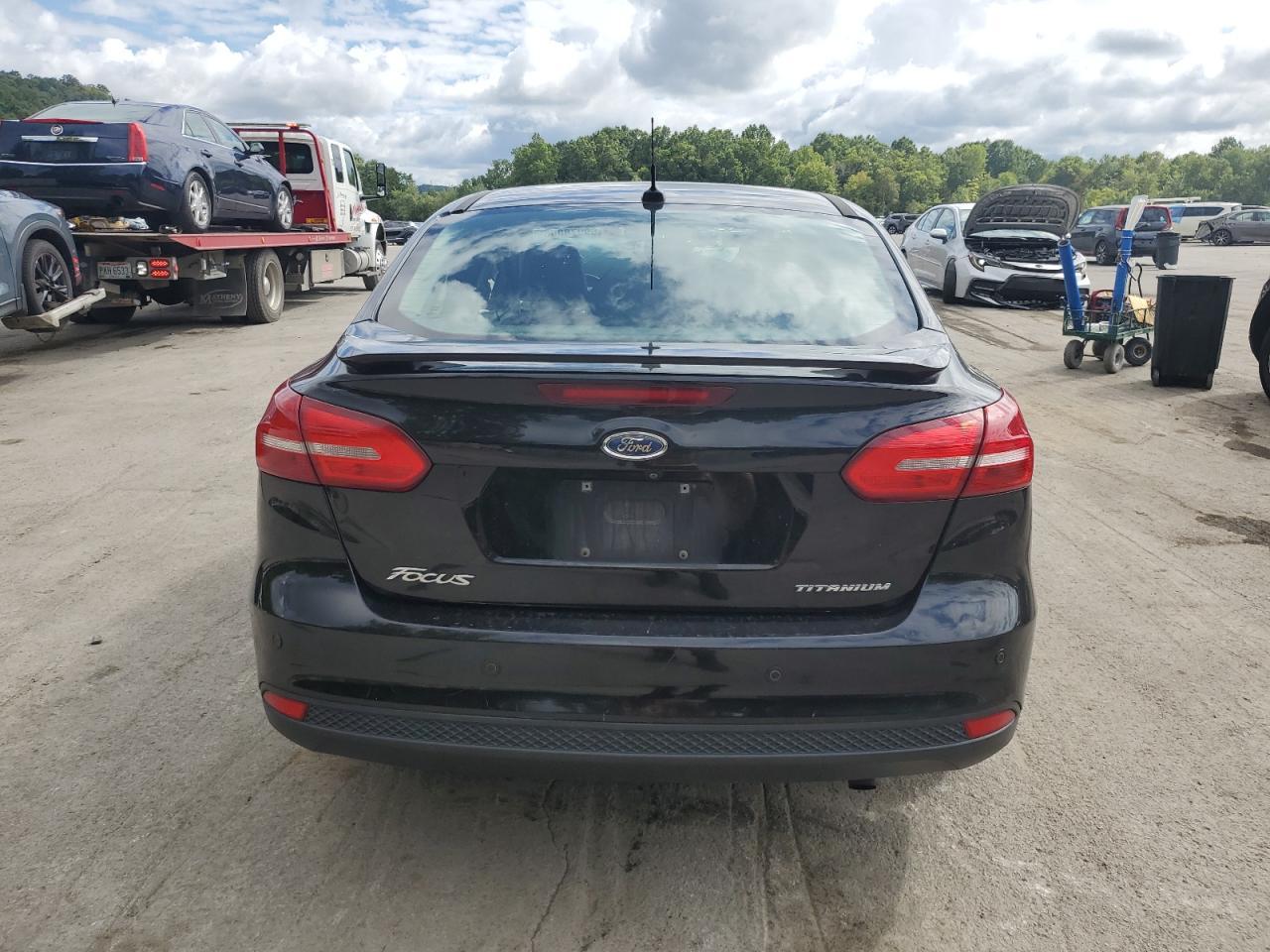 2017 Ford Focus Titanium - Фото 6