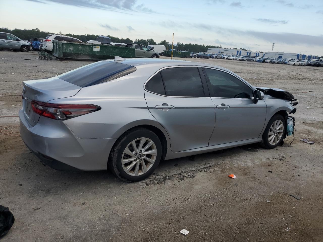 2024 Toyota Camry Le - Image 3