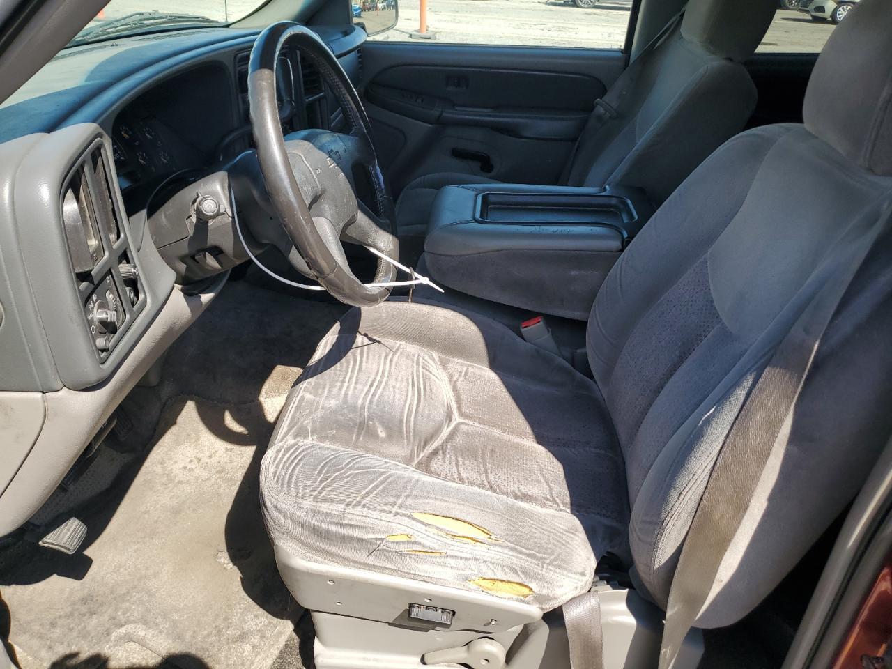 2003 Chevrolet Tahoe C1500 - Image 7