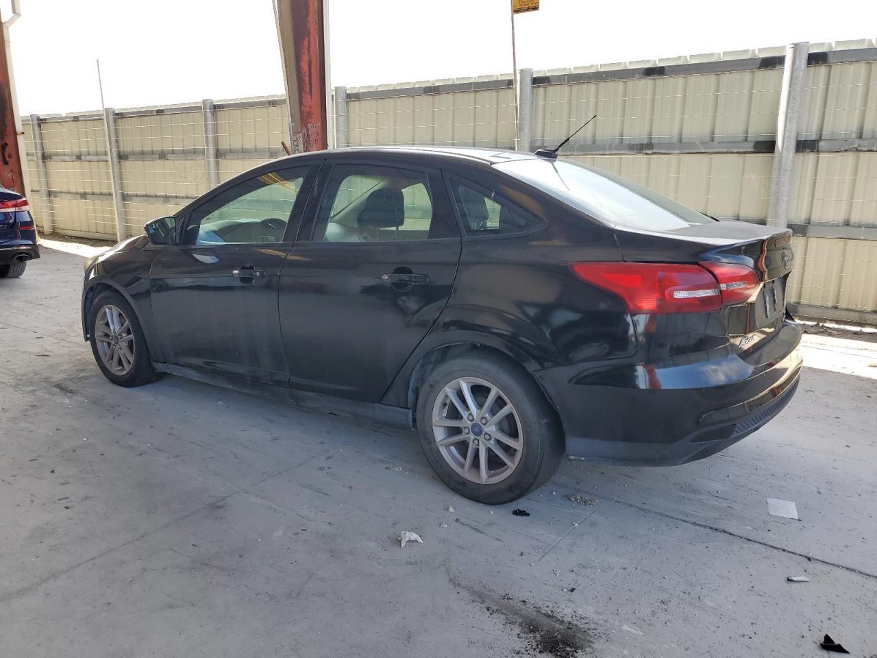 2015 Ford Focus Se - Фото 2