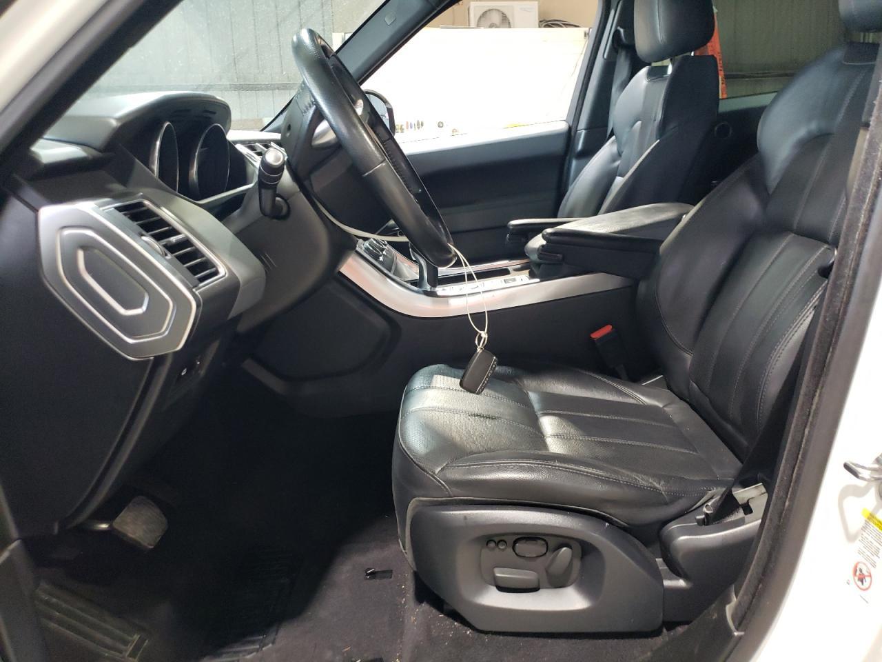 2015 Land Rover Range Rover Sport Se - Image 7