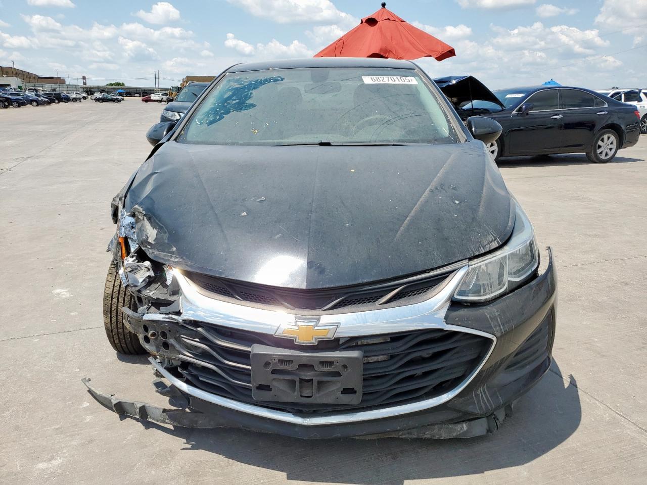 2019 Chevrolet Cruze Ls - Image 5