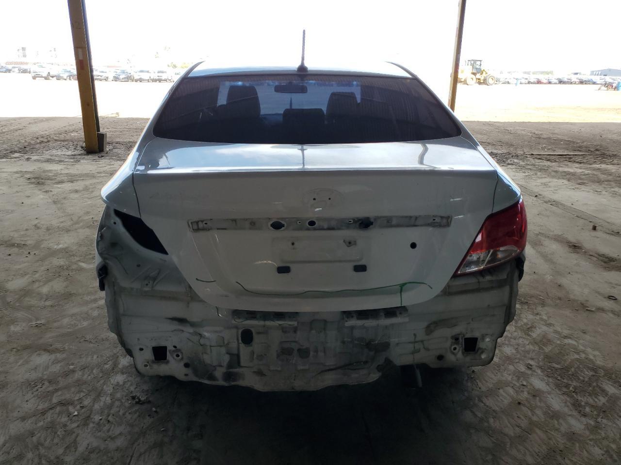 2015 Hyundai Accent Gls - Фото 6