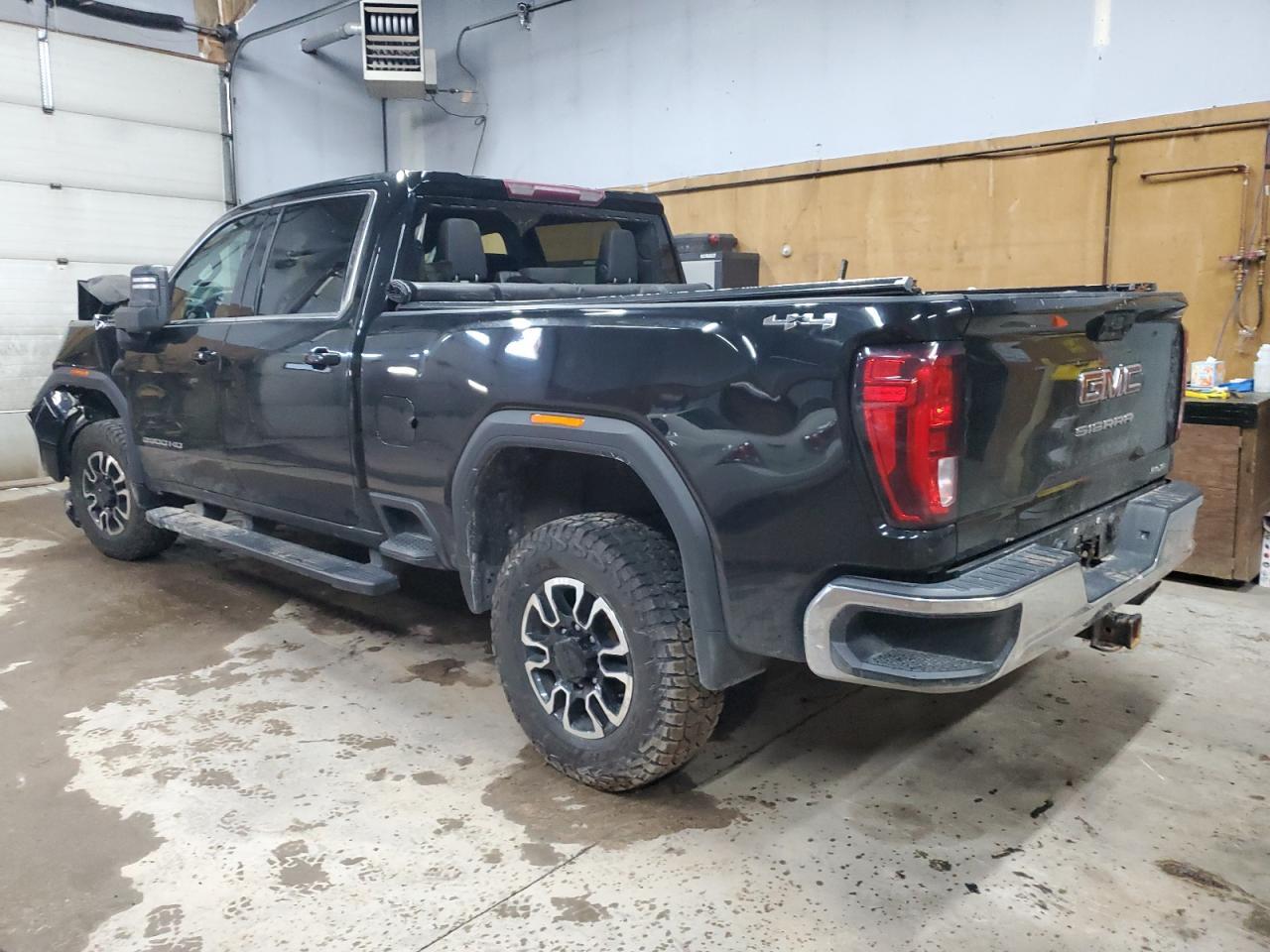 2020 GMC Sierra K2500 Sle - Фото 2