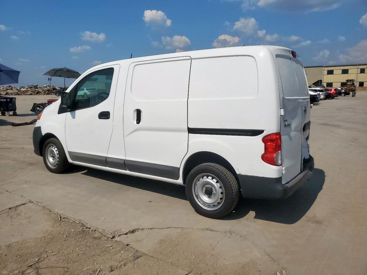 2019 Nissan Nv200 2.5S - Фото 2
