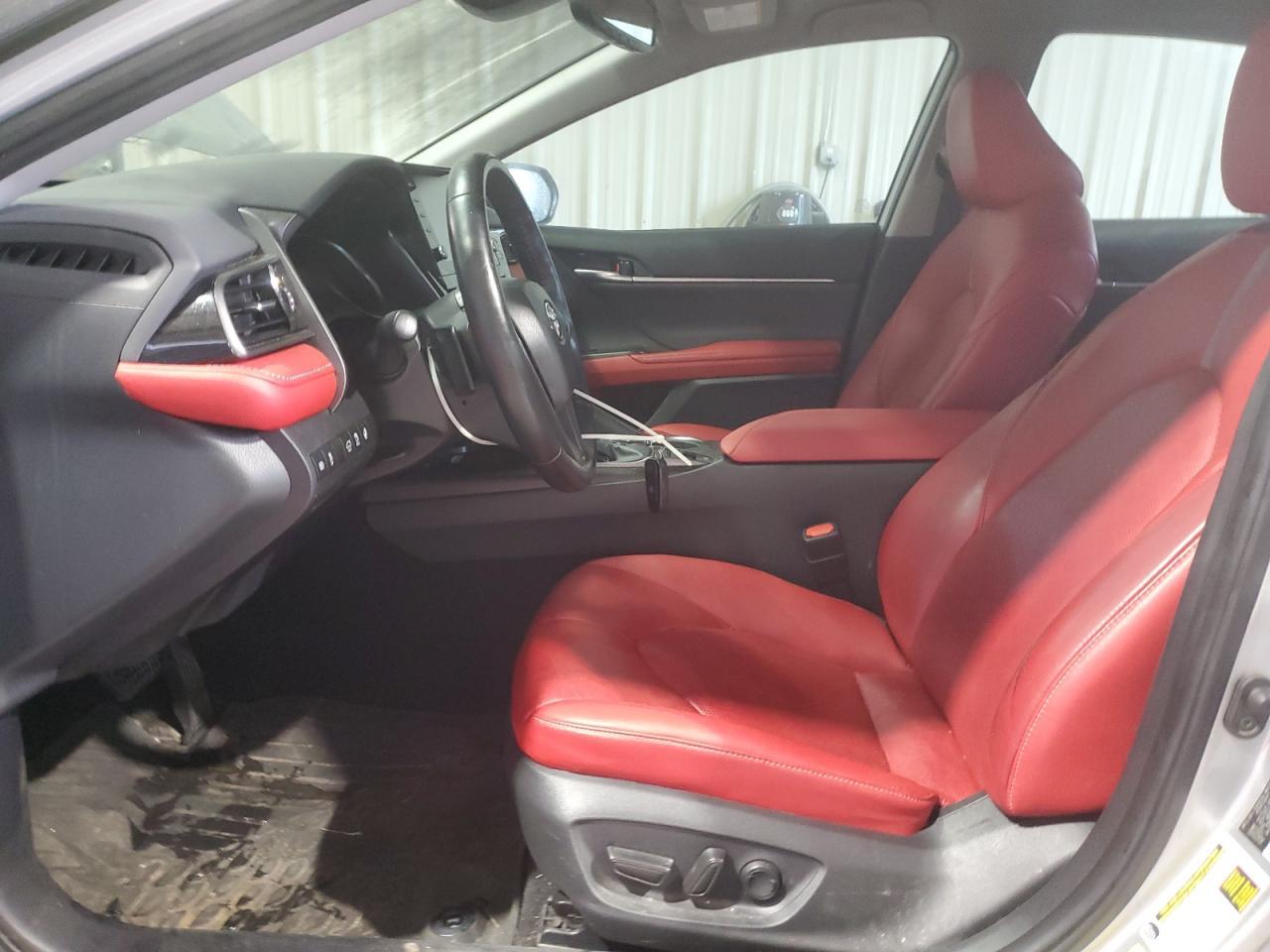 2022 Toyota Camry Xse - Фото 7