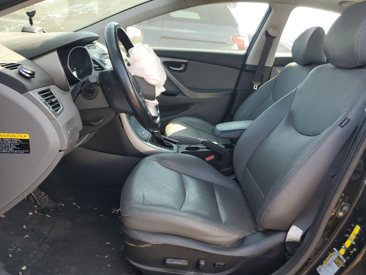 2014 Hyundai Elantra Se - Image 7
