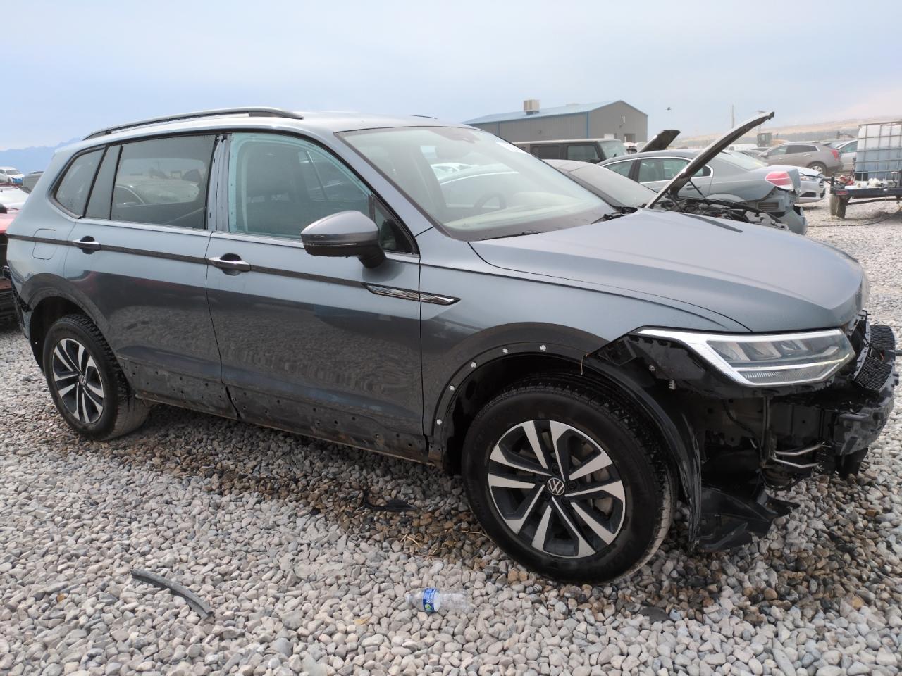 2023 Volkswagen Tiguan S - Фото 4
