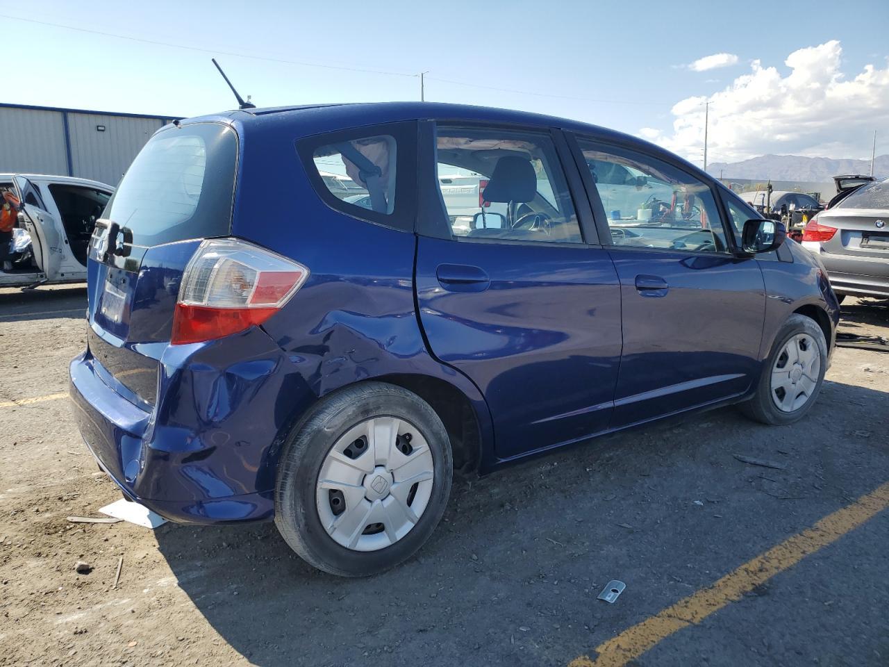 2013 Honda Fit - Фото 3