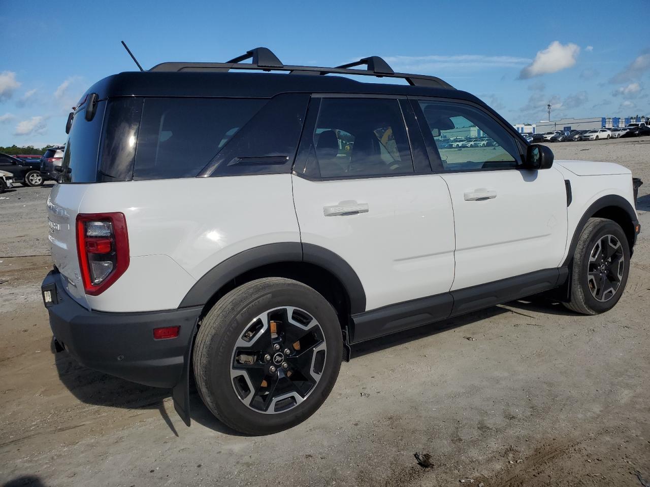 2021 Ford Bronco Sport Outer Banks - Фото 3