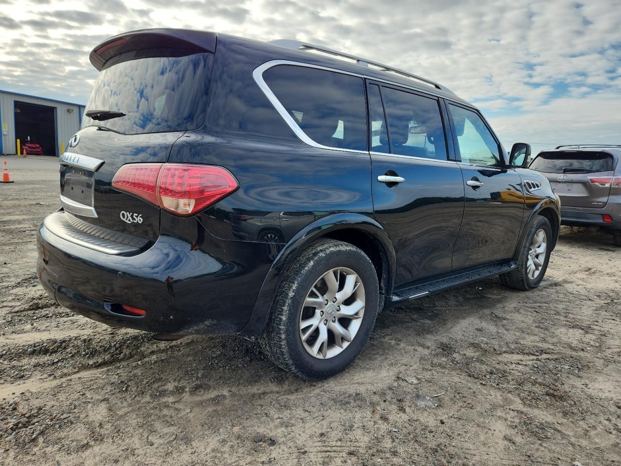 2012 Infiniti Qx56 - Фото 3
