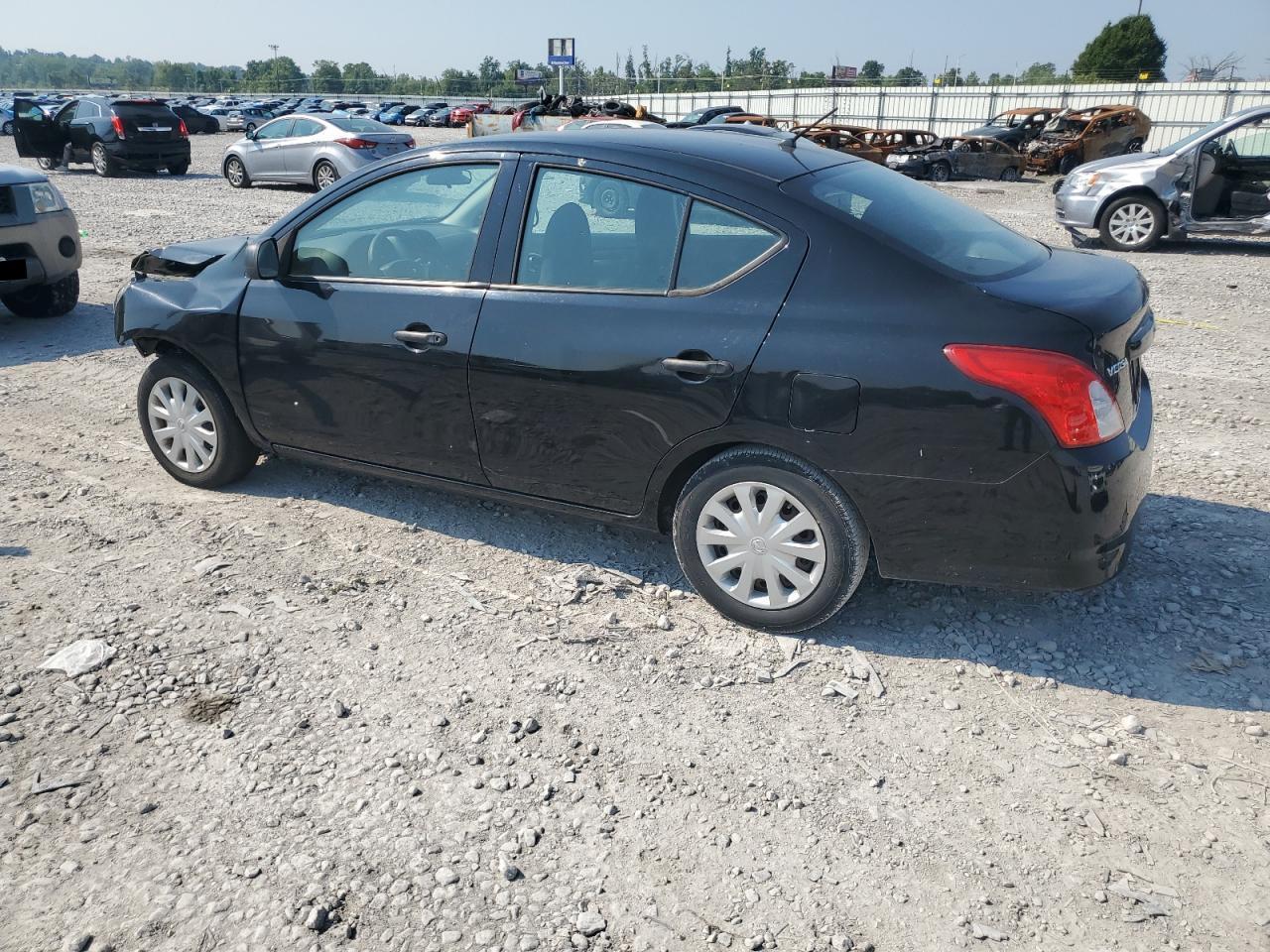 2015 Nissan Versa S - Image 2
