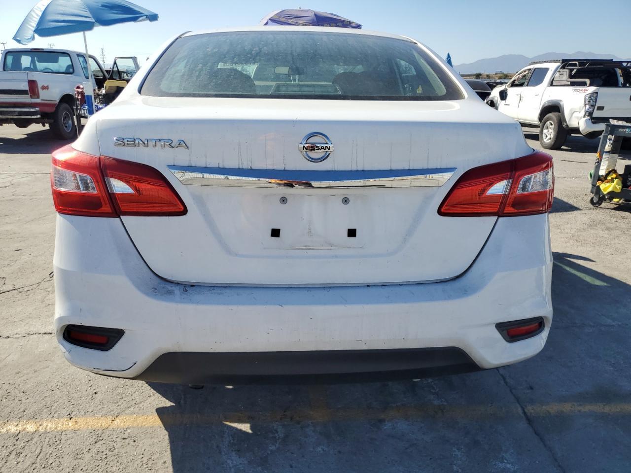 2017 Nissan Sentra S - Image 6