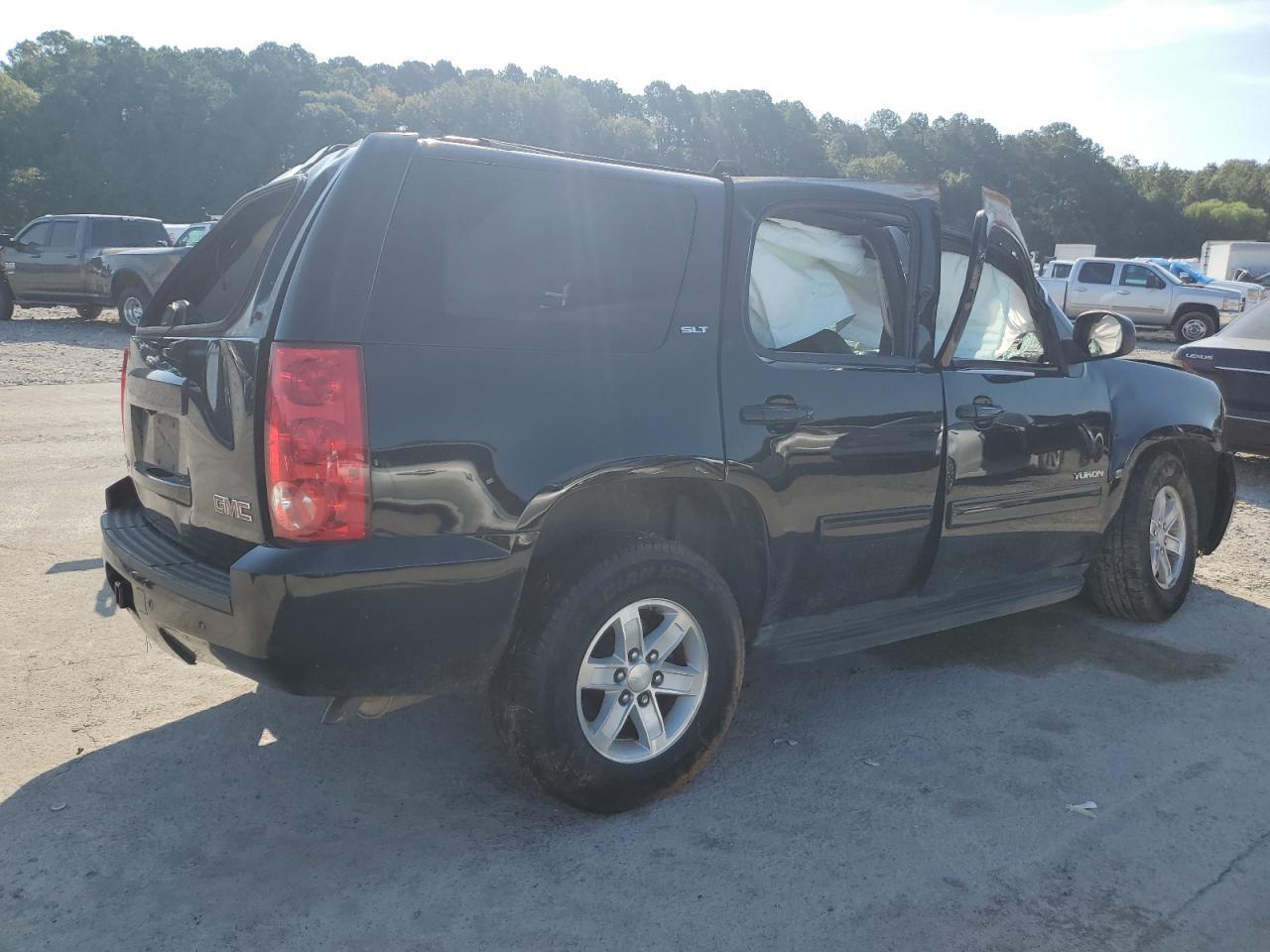 2014 GMC Yukon Slt - Фото 3