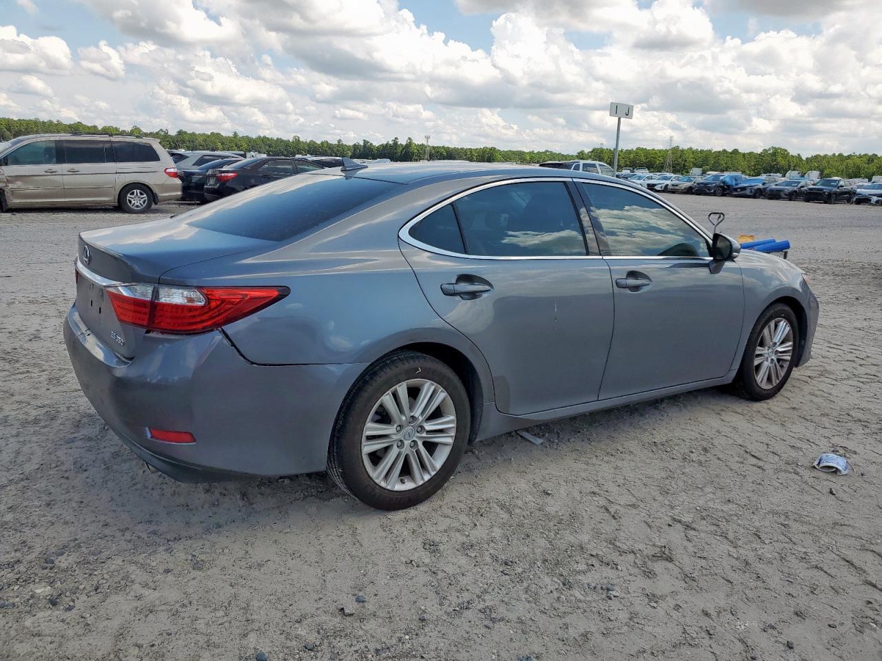 2013 Lexus Es 350 - Image 3