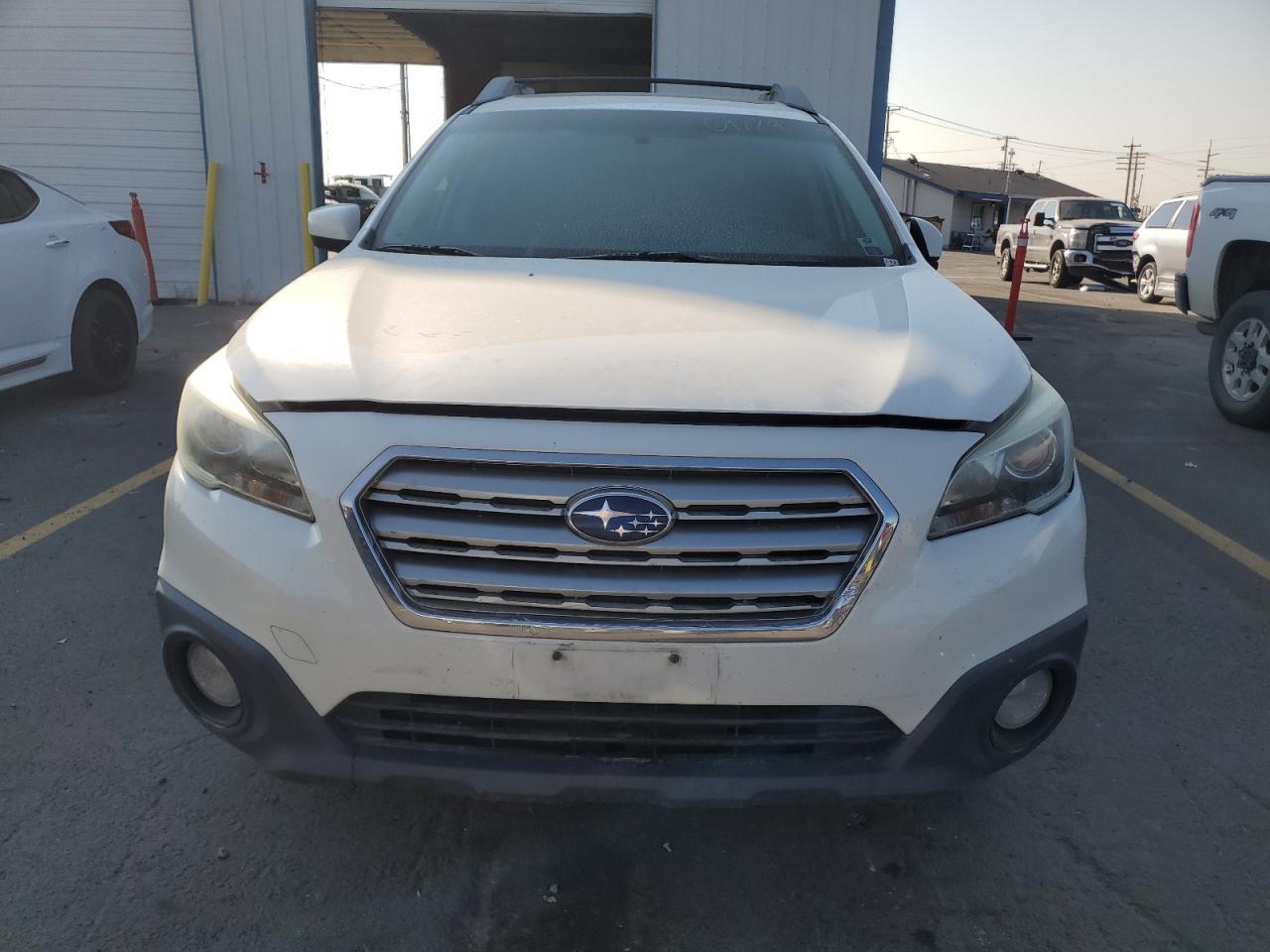 2015 Subaru Outback 2.5I Premium - Фото 5