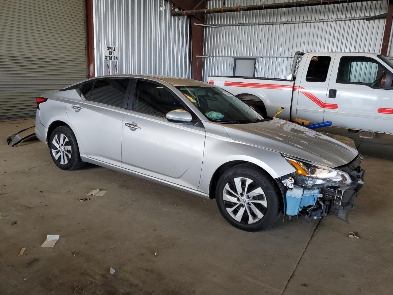 2020 Nissan Altima S - Фото 4