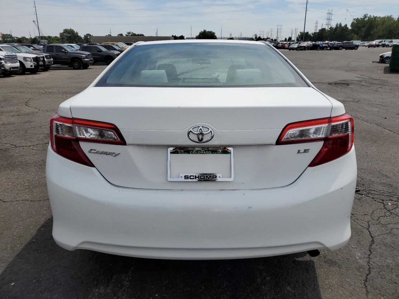 2013 Toyota Camry L - Фото 6