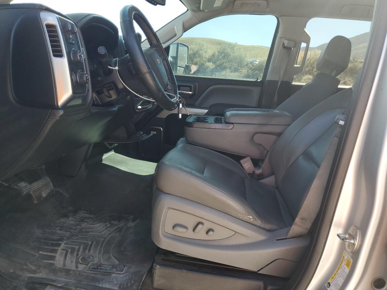 2016 Chevrolet Silverado K2500 Heavy Duty Ltz - Image 7