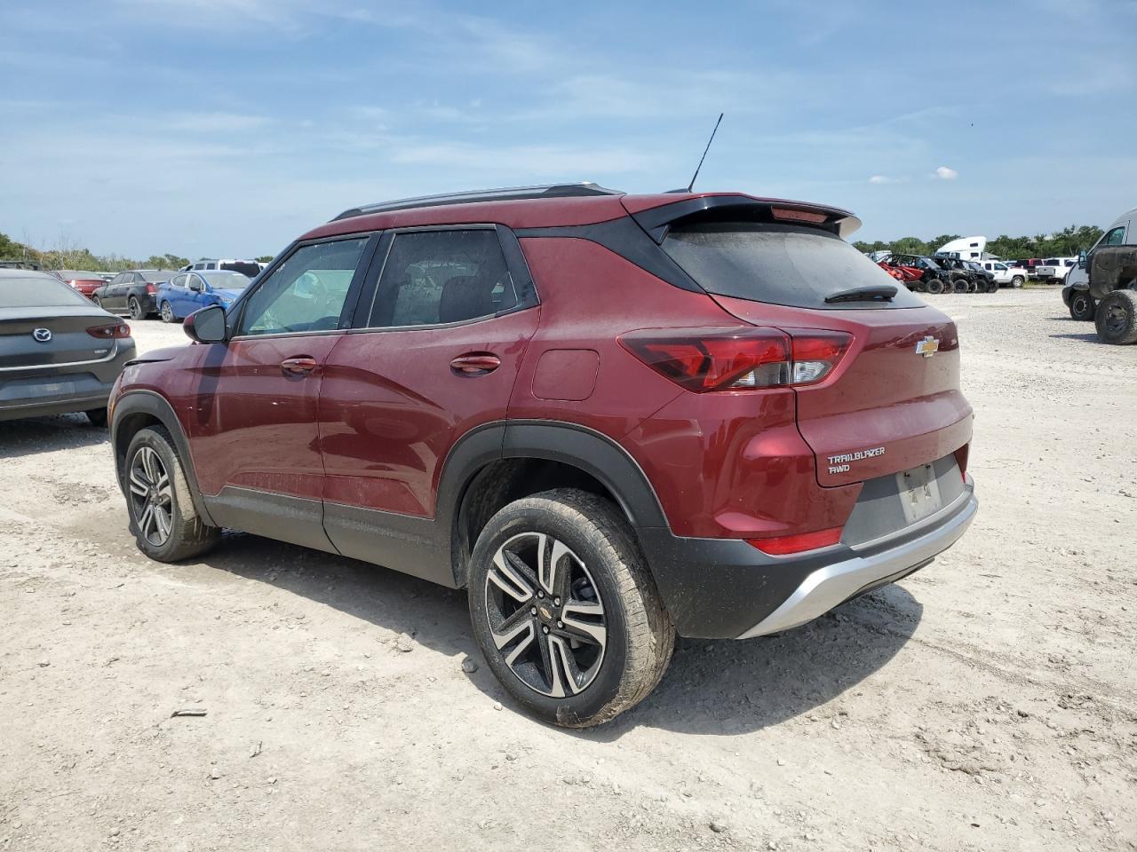 2023 Chevrolet Trailblazer Lt - Фото 2