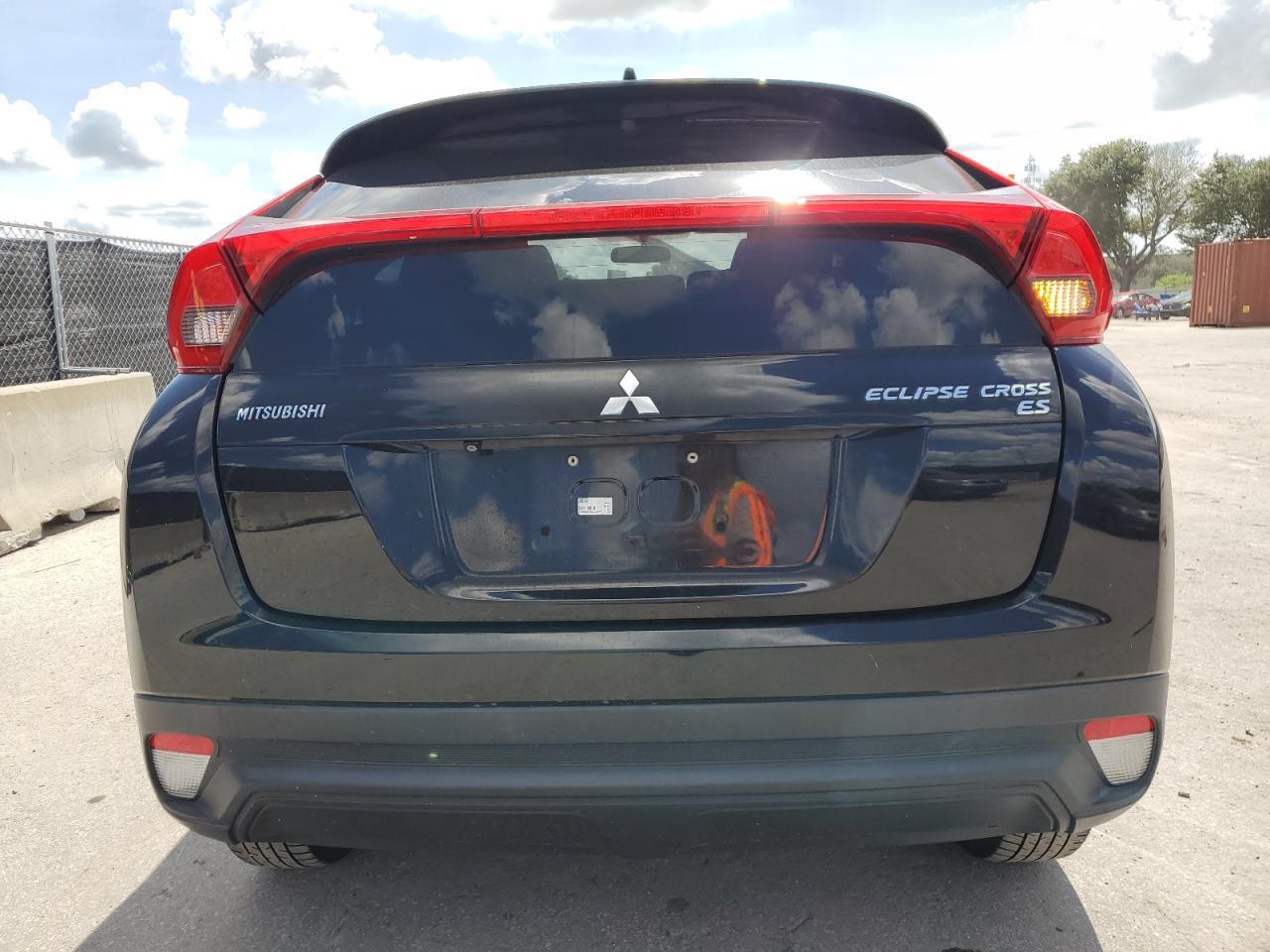 2019 Mitsubishi Eclipse Cross Es - Image 6