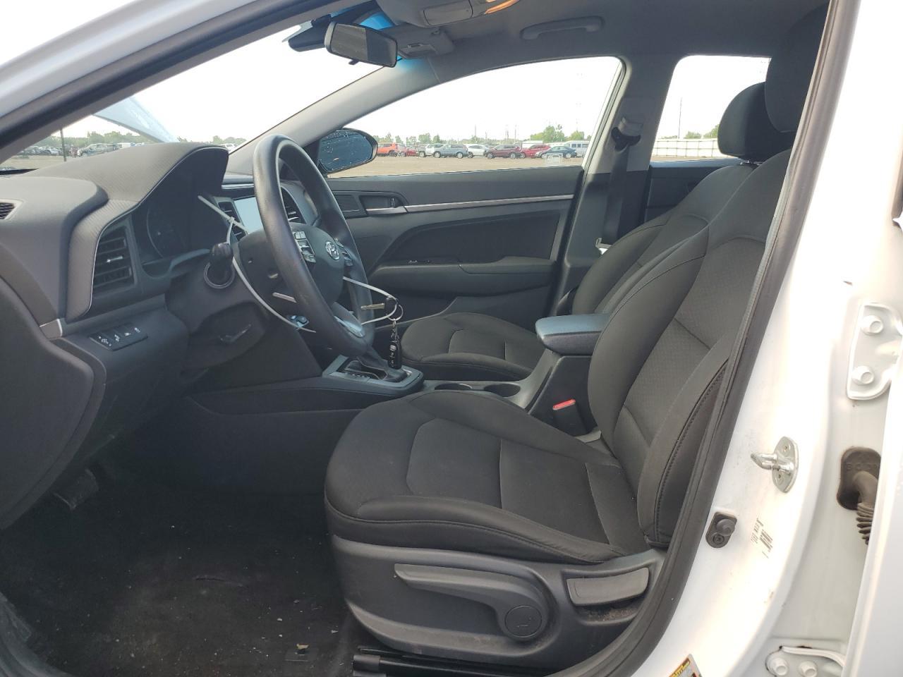 2020 Hyundai Elantra Sel - Фото 7