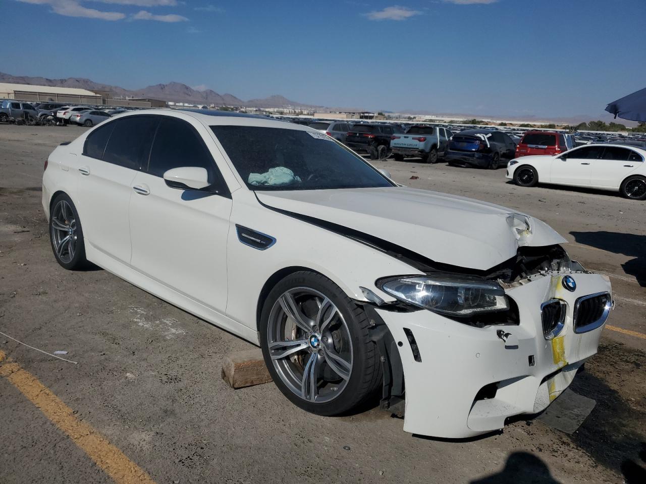 2015 BMW M5 - Image 4