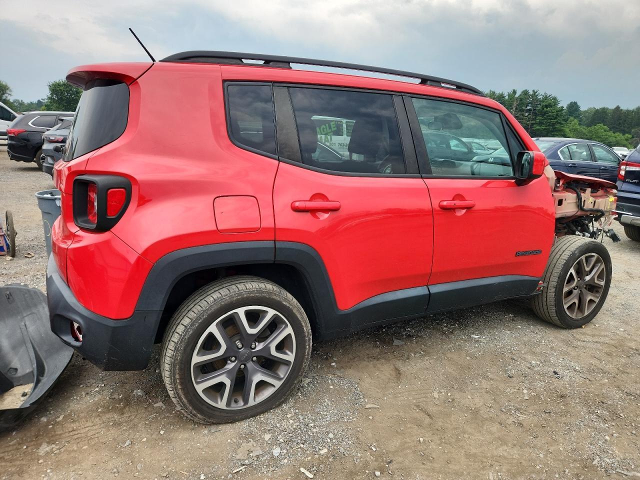 2016 Jeep Renegade Latitude - Фото 3