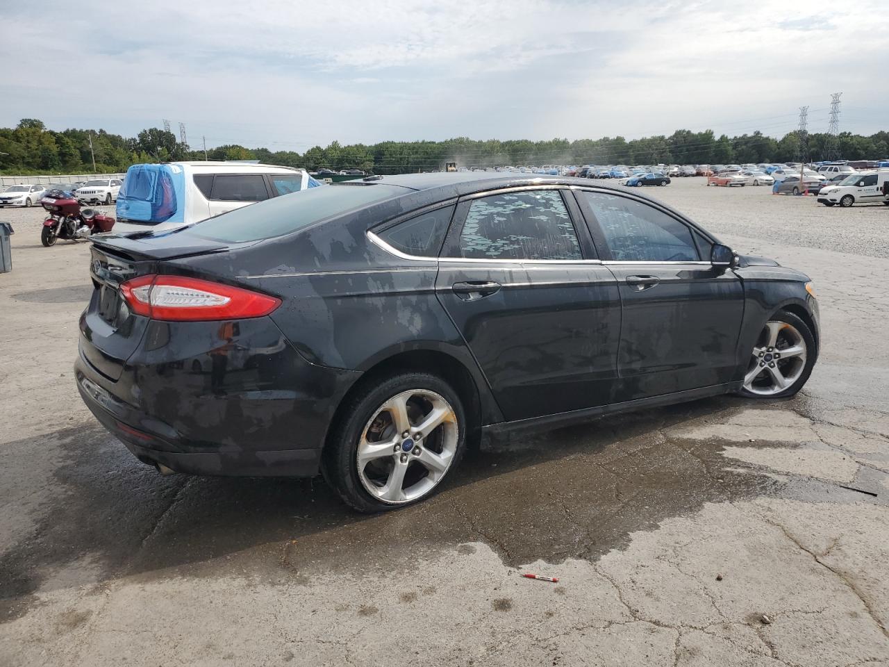 2015 Ford Fusion Se - Фото 3