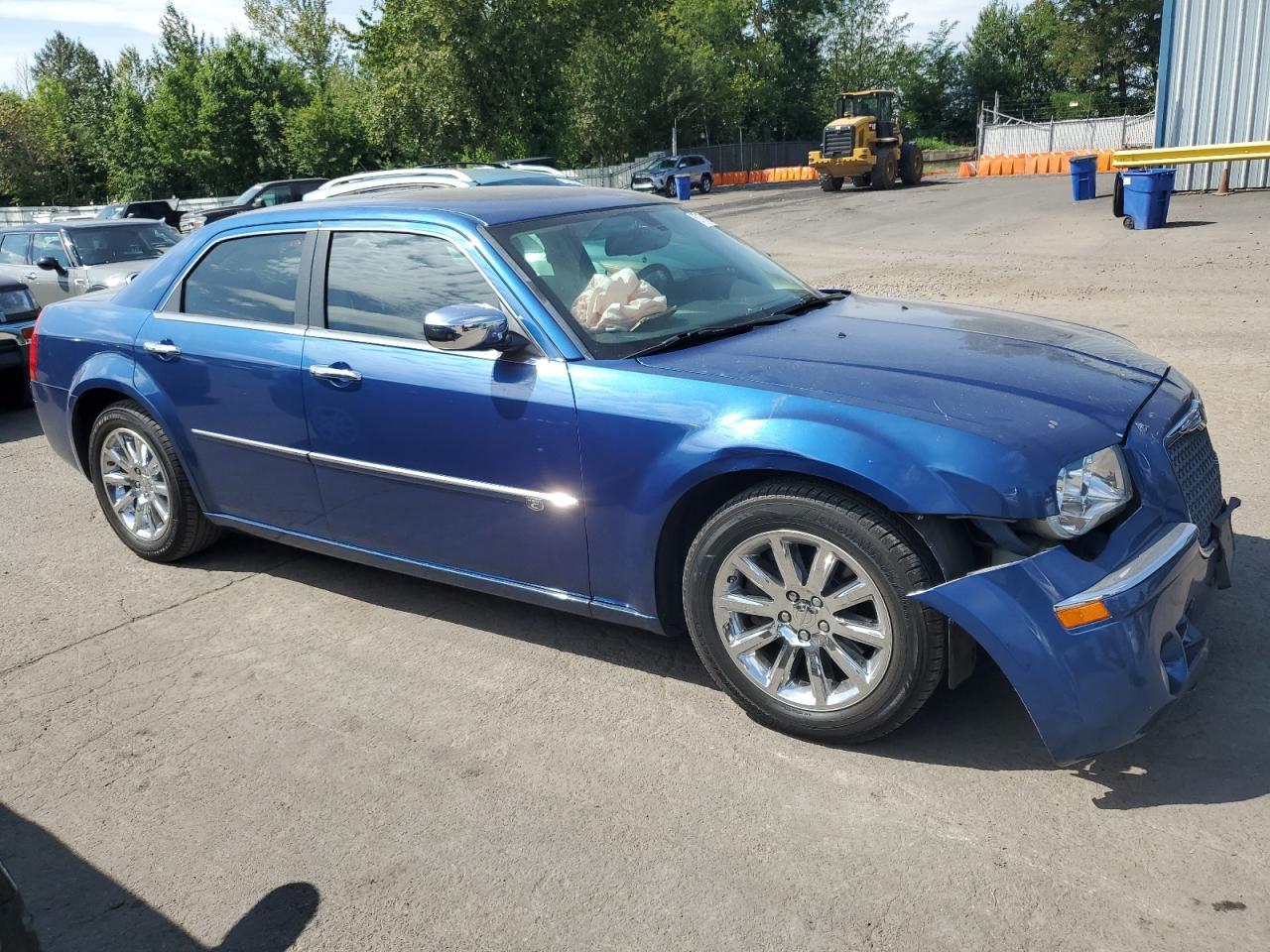 2009 Chrysler 300C - Image 4