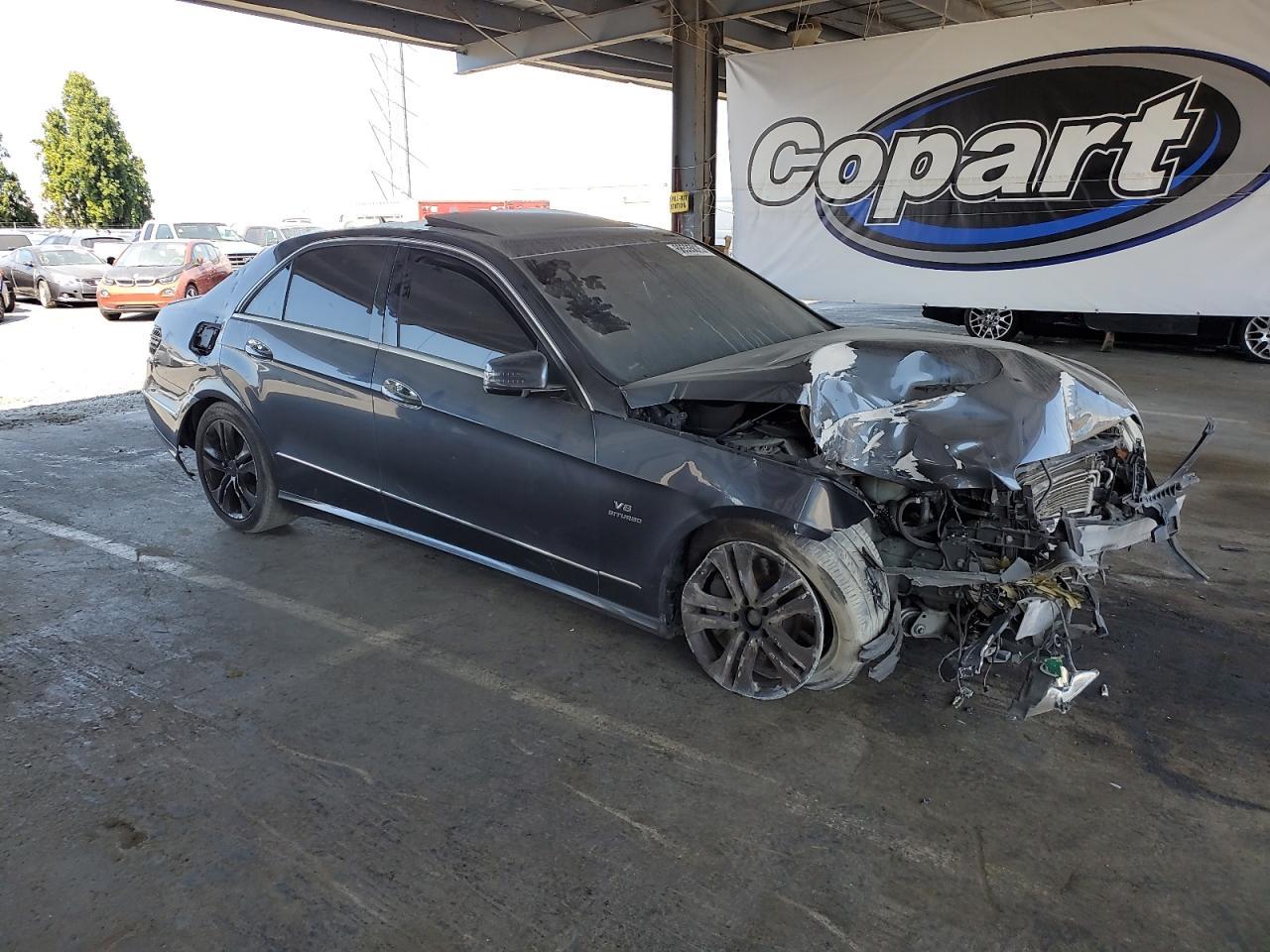 2010 Mercedes-Benz E 550 - Фото 4