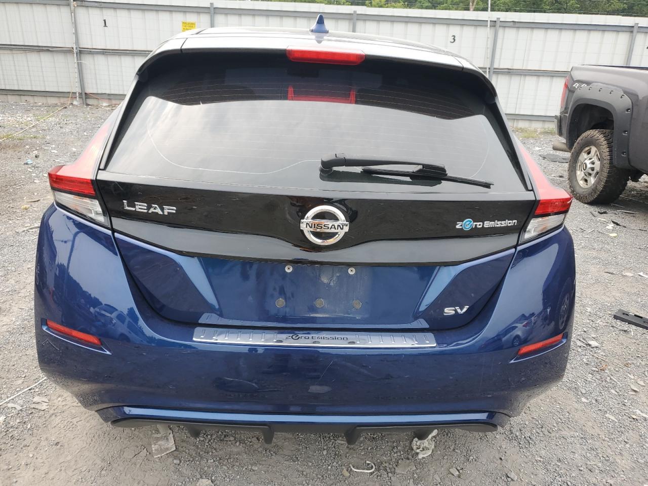 2018 Nissan Leaf S - Image 6