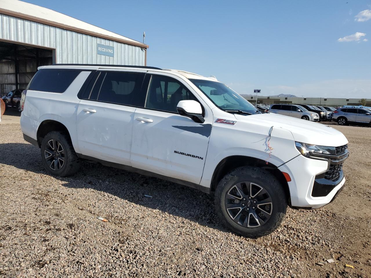 2021 Chevrolet Suburban K1500 Z71 - Фото 4