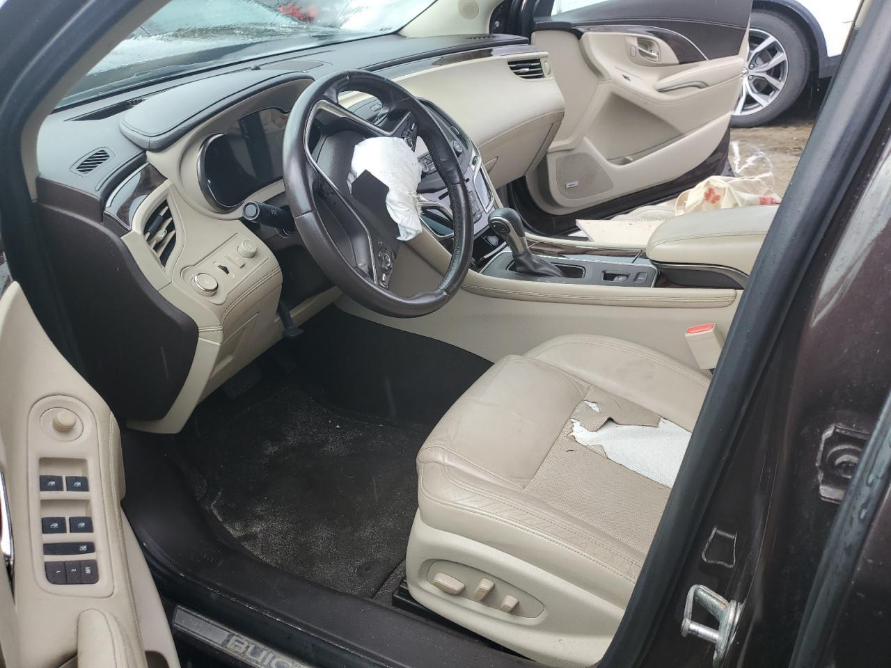 2016 Buick Lacrosse Premium - Image 7