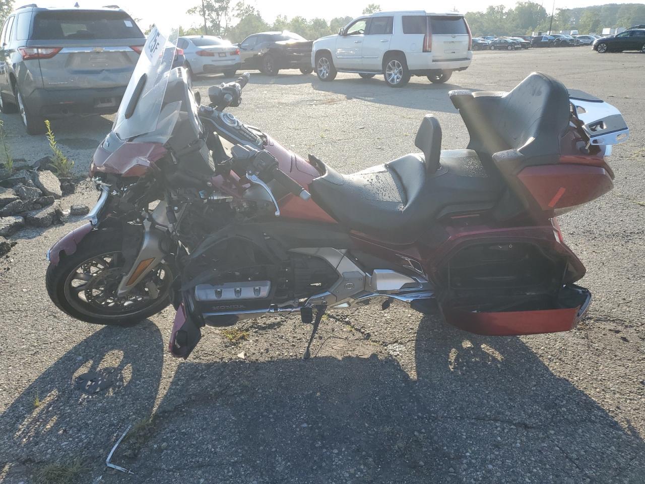 2018 Honda Gl1800 - Фото 3