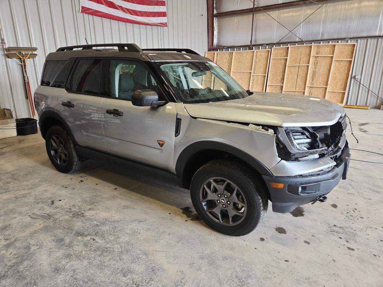 2021 Ford Bronco Sport Badlands - Image 4