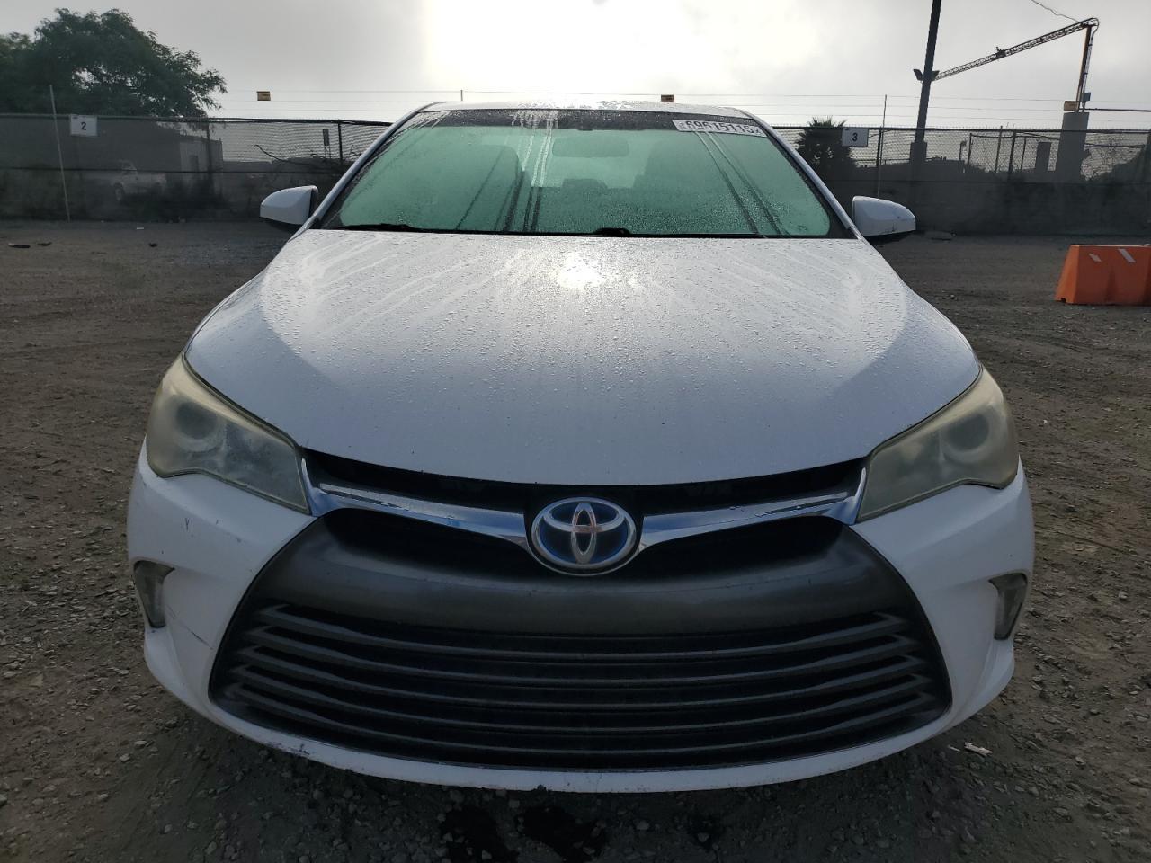 2015 Toyota Camry Hybrid - Фото 5