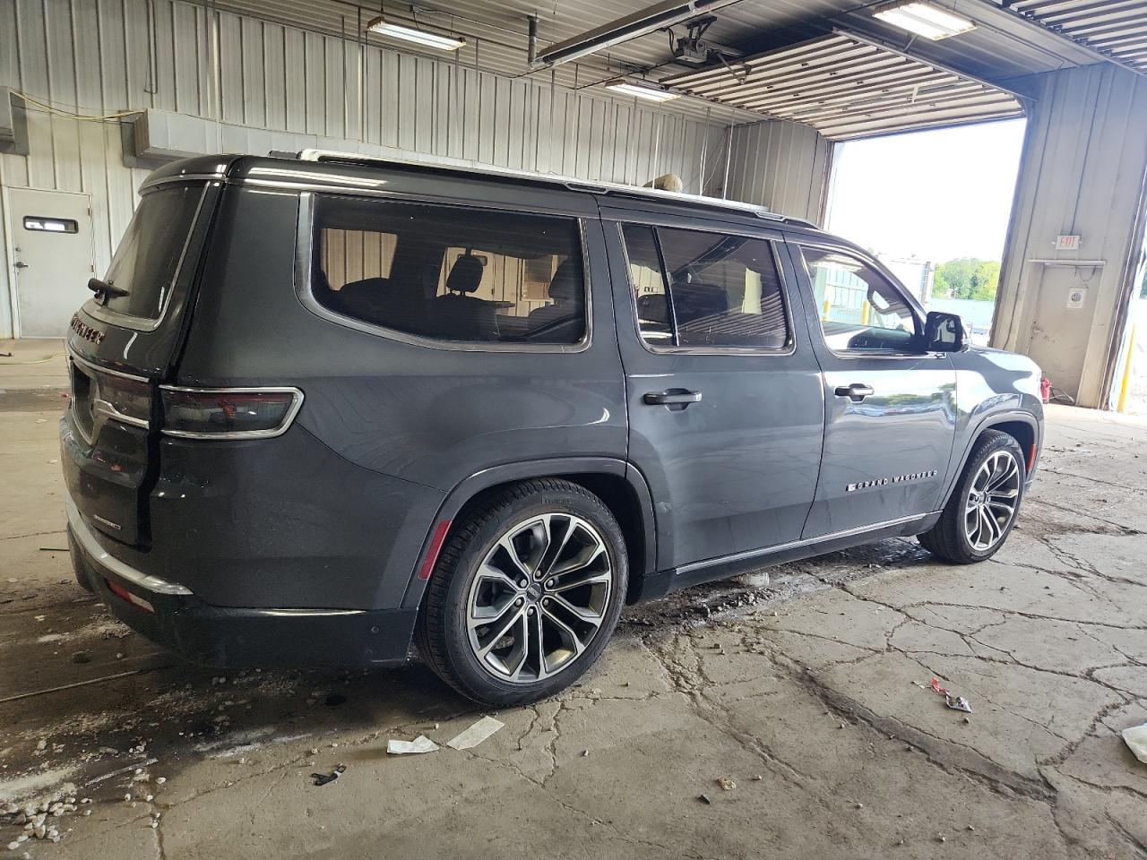 2023 Jeep Grand Wagoneer Series Iii - Фото 3