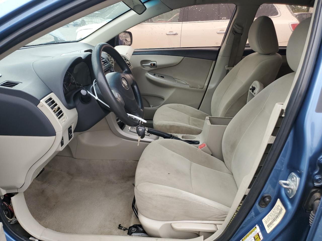 2013 Toyota Corolla Base - Фото 7