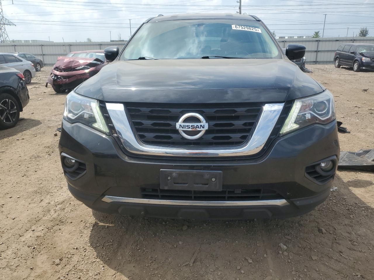 2019 Nissan Pathfinder S - Фото 5