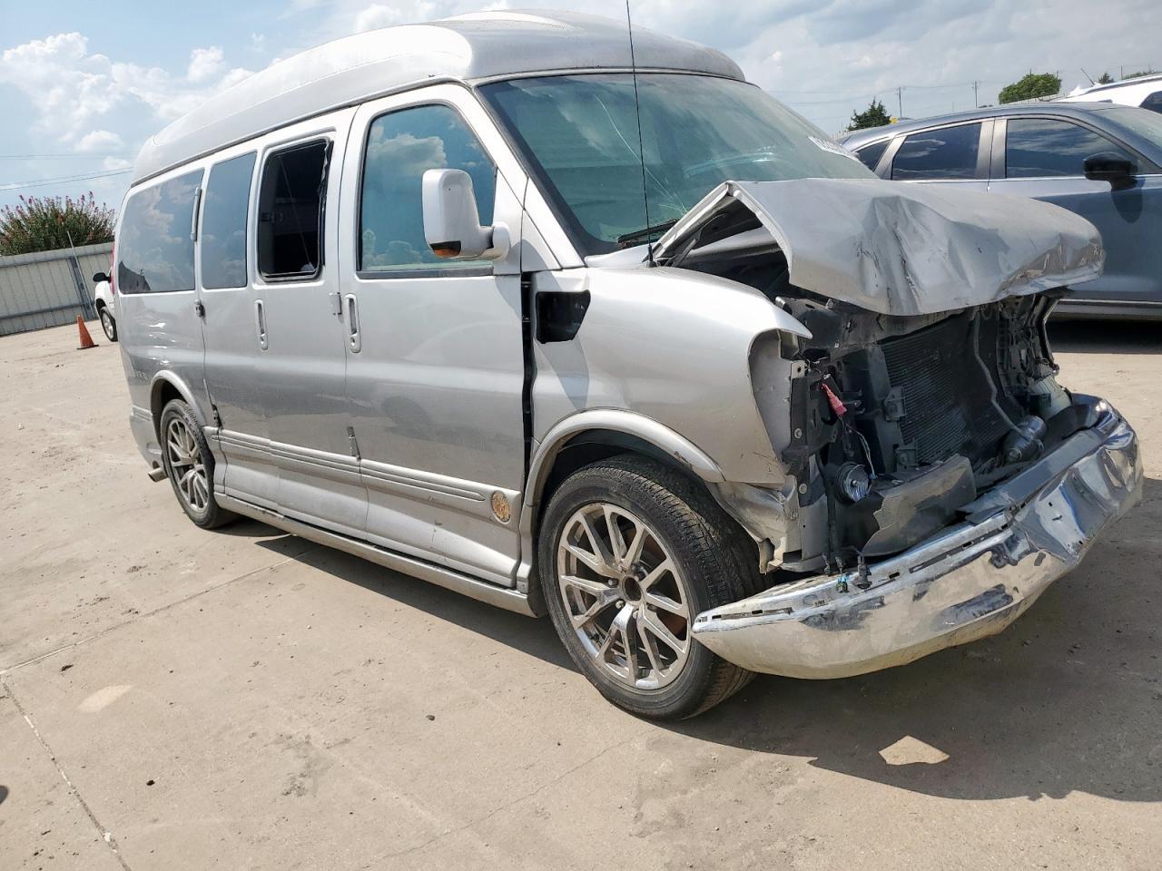 2012 Chevrolet Express G1500 3Lt - Image 4