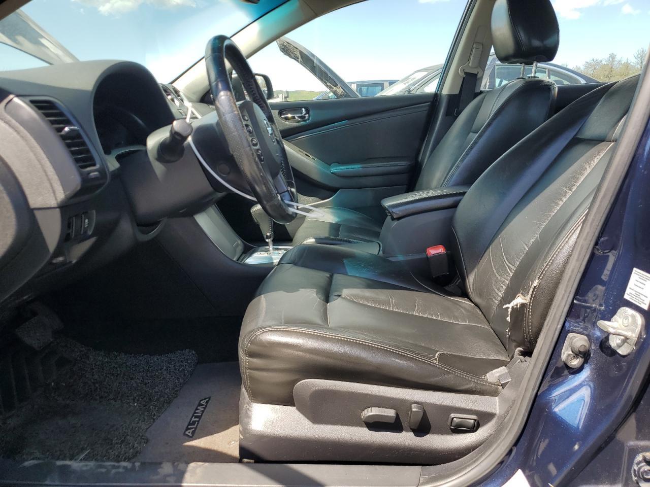 2011 Nissan Altima Sr - Image 7