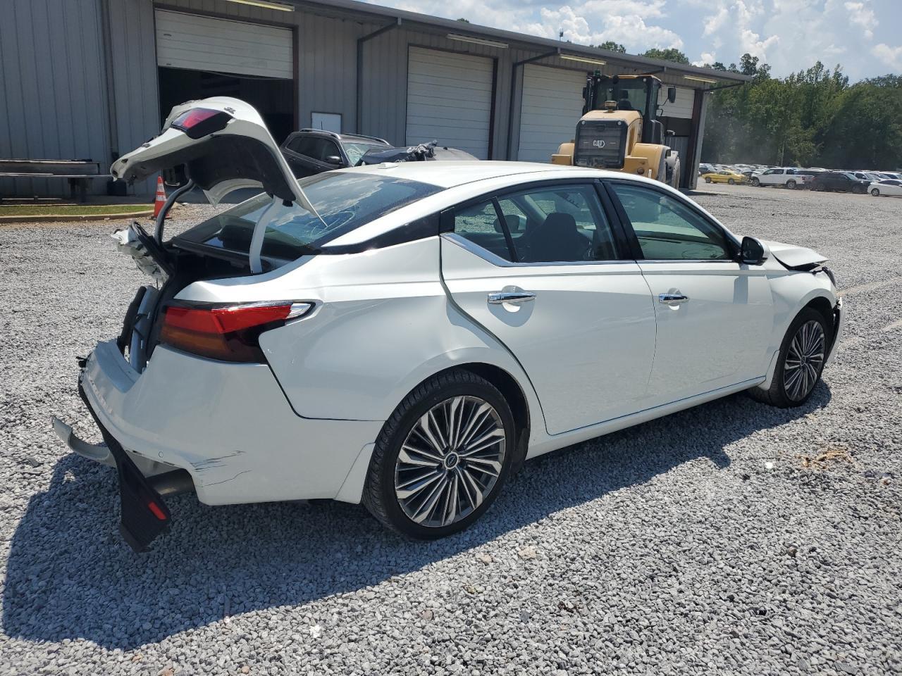 2023 Nissan Altima Sl - Фото 3