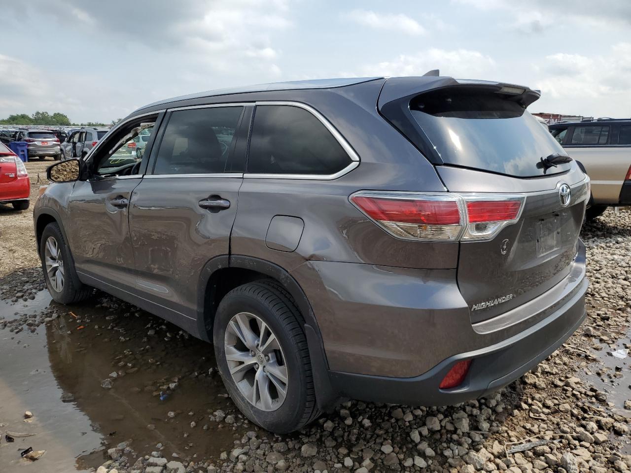 2015 Toyota Highlander Xle - Фото 2