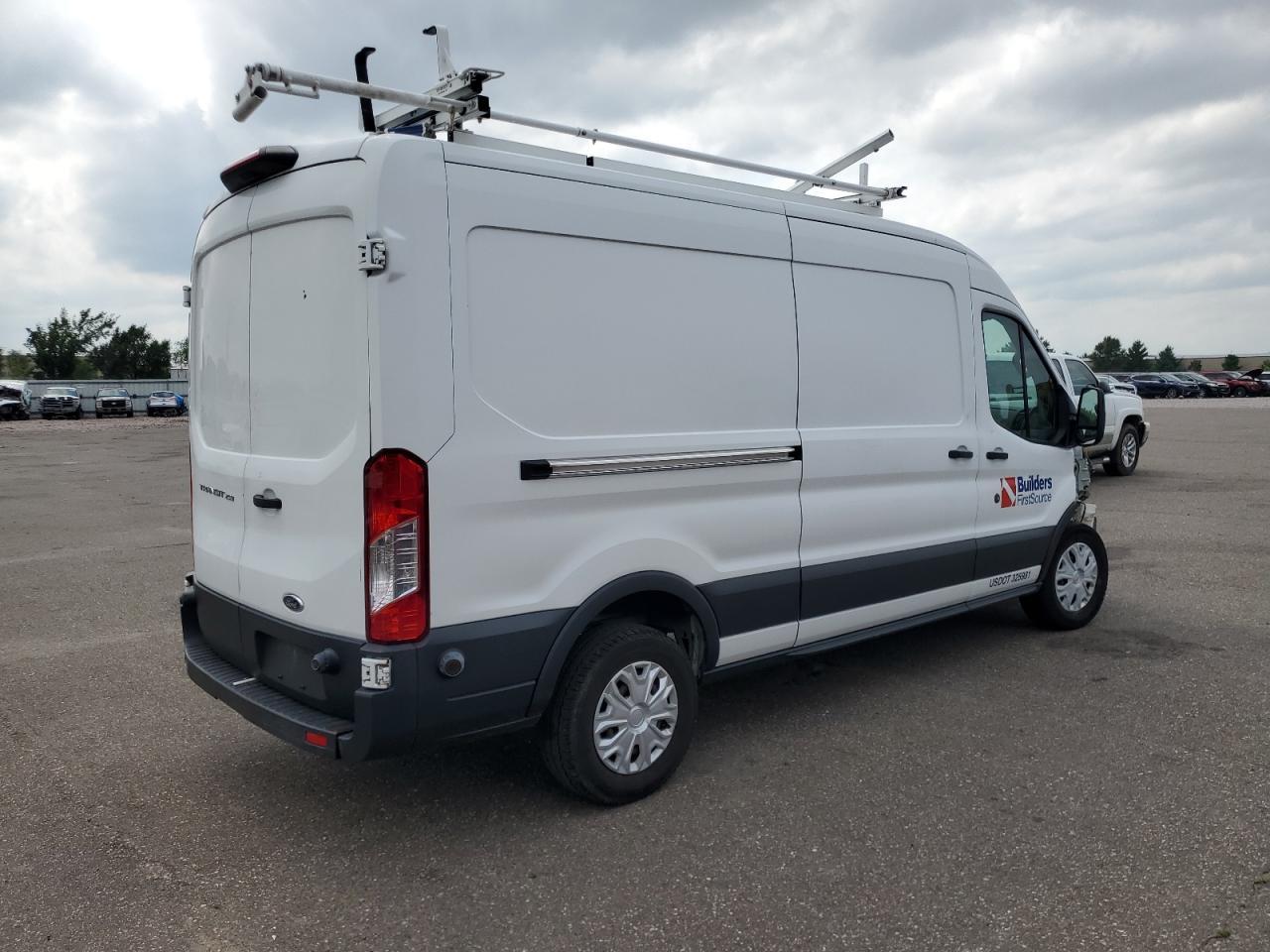 2018 Ford Transit T-250 - Фото 3
